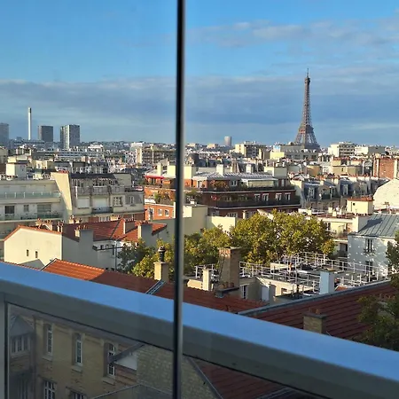 Vue Exceptionnelle Sur La Tour Eiffel
