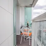 Vue Exceptionnelle Sur La Tour Eiffel *